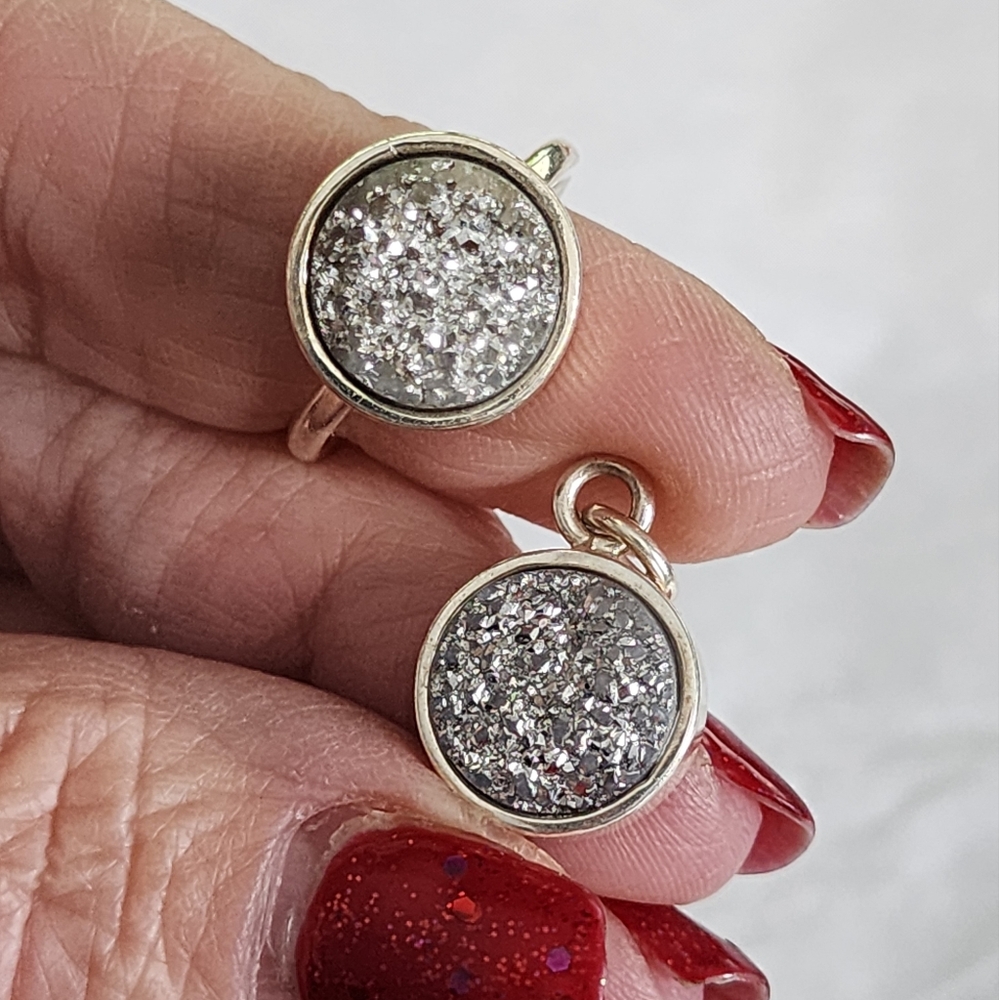 Druzy quartz ring and matching pendant
